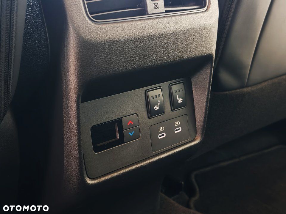 Nissan X-Trail - 18