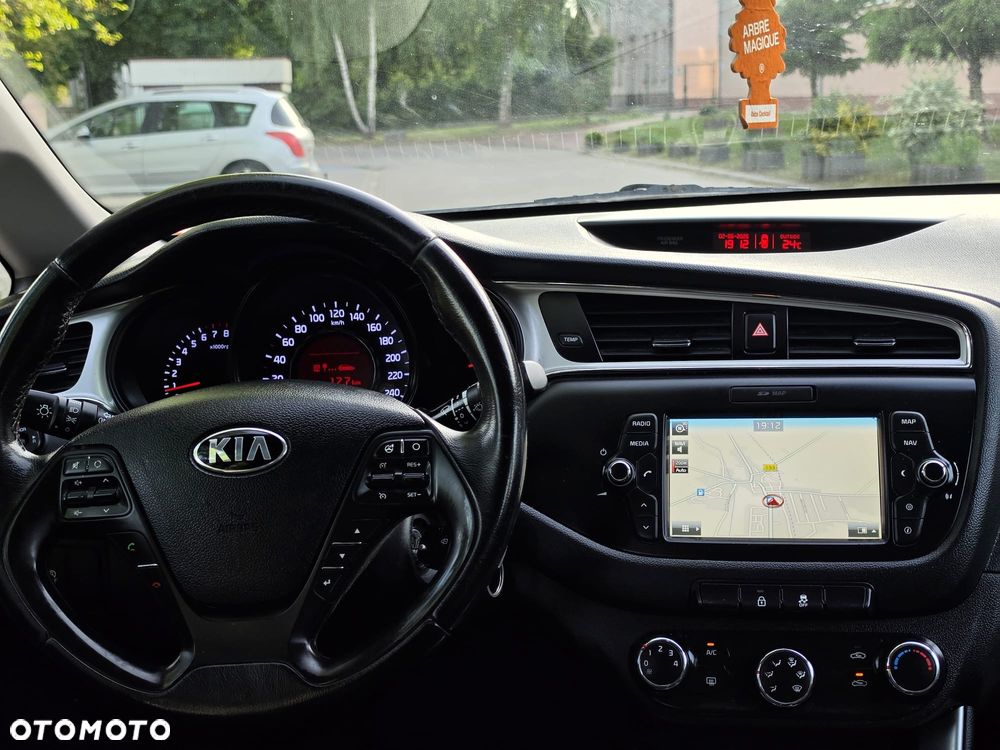 Kia Ceed 1.6 GDI Edition 7 - 13
