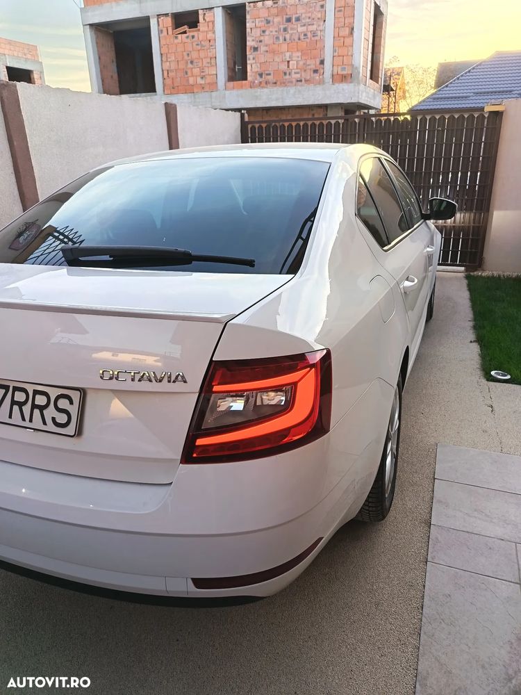 Skoda Octavia - 16