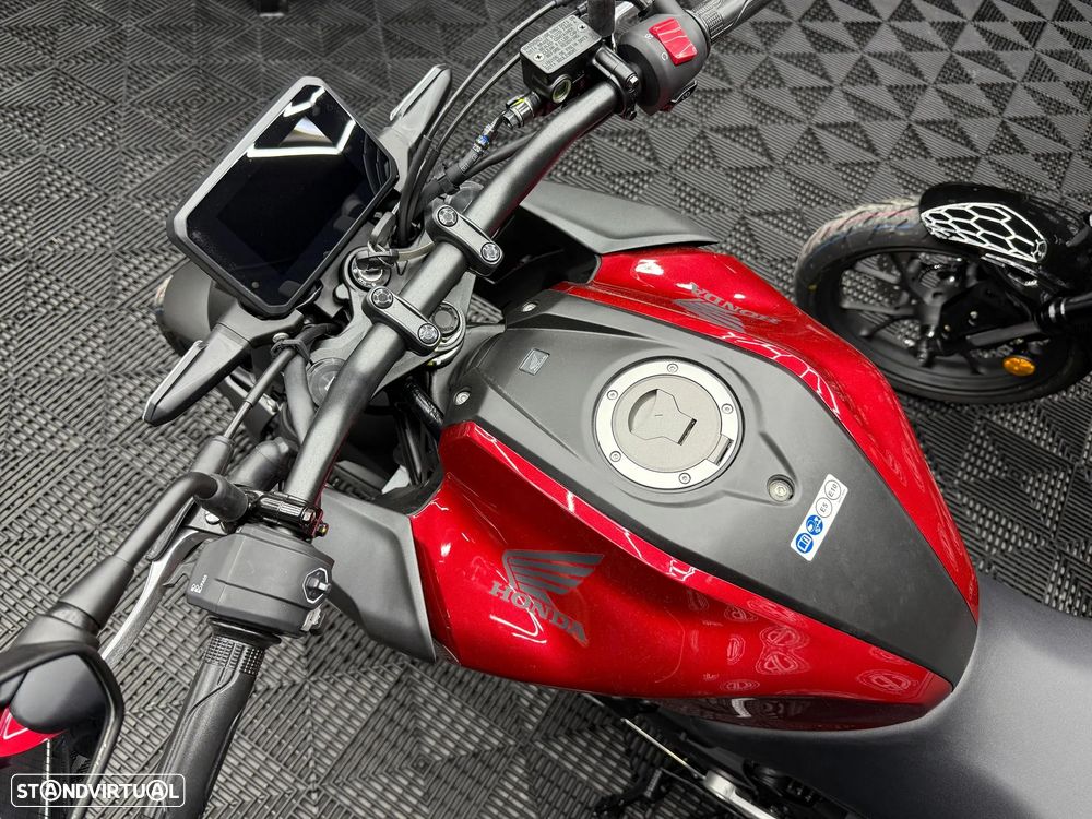 Honda CB 125 R - 9