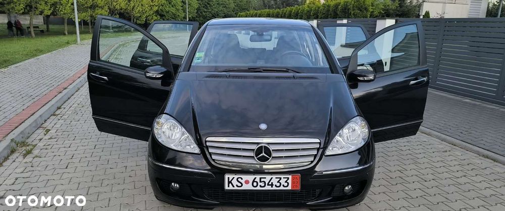 Mercedes-Benz Klasa A 180 Autotronic Avantgarde Special Edition - 18