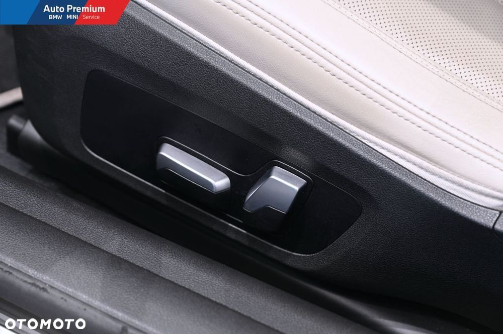 BMW Seria 4 M440i xDrive mHEV - 11