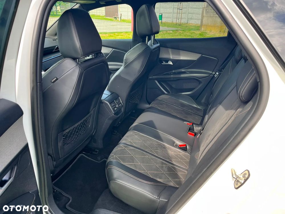 Peugeot 3008 BlueHDi 180 Stop & Start EAT6 GT - 13