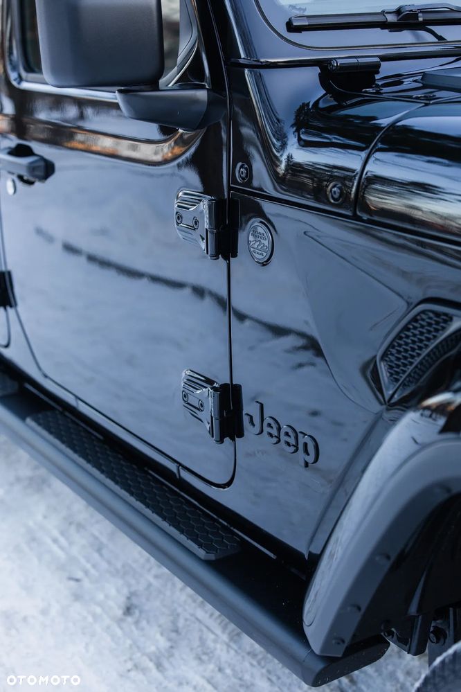 Jeep Wrangler Unlimited GME 2.0 Turbo Sahara - 17