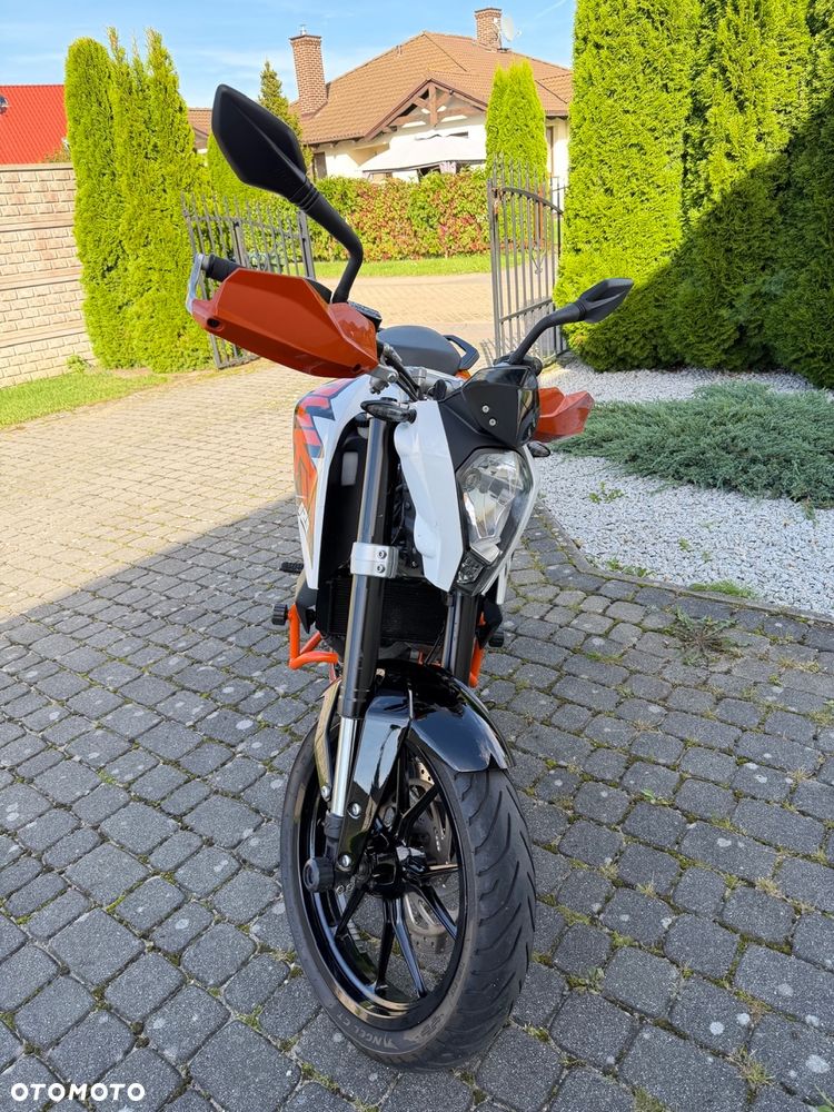 KTM Duke 125 - 9