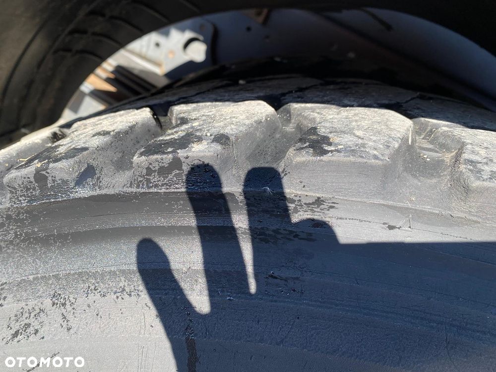 Mercedes-Benz AXOR 1833 - 7