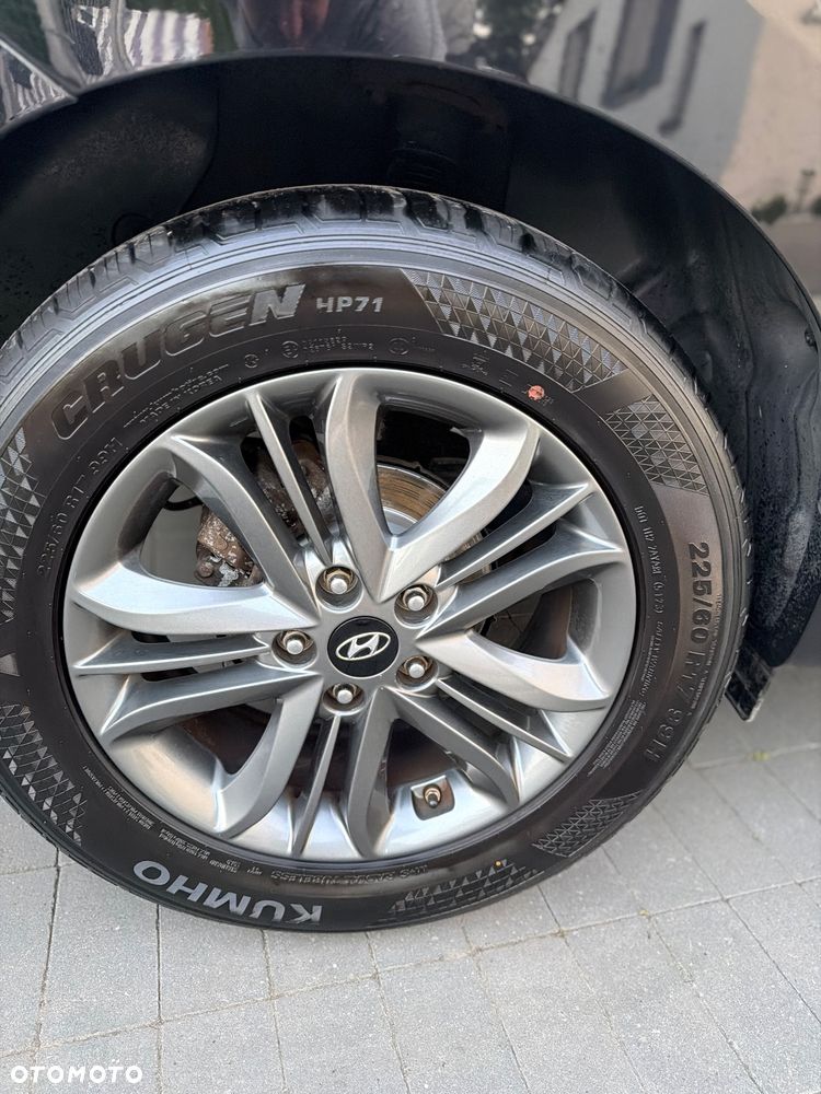 Hyundai ix35 blue 1.6 2WD Finale Silver - 4
