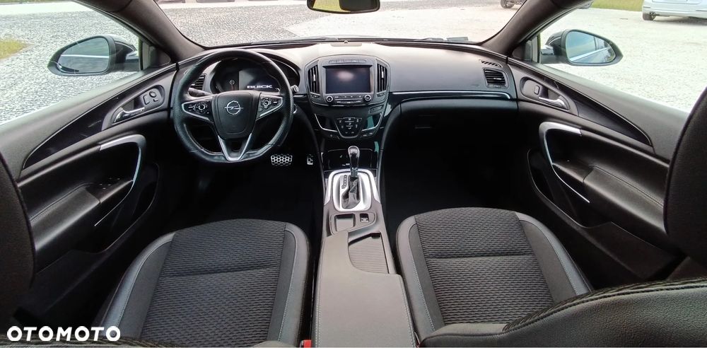 Opel Insignia 2.0 CDTI Cosmo - 25