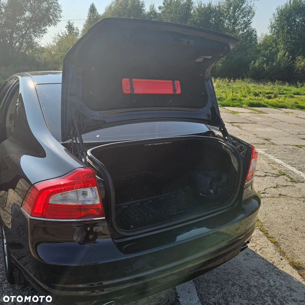 Volvo S80 - 16