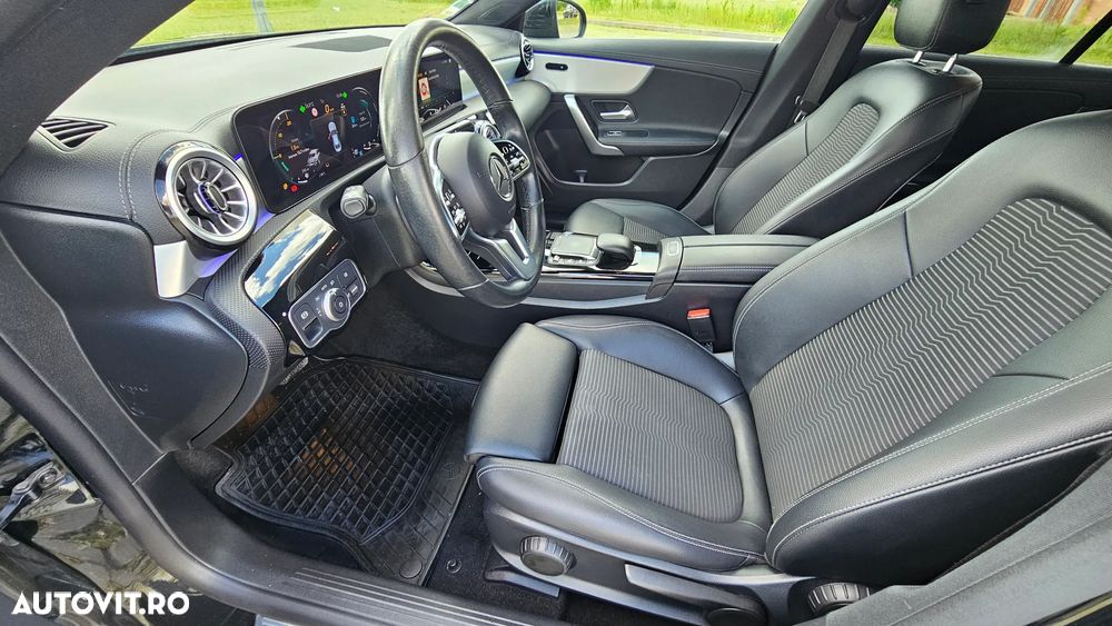 Mercedes-Benz CLA 200 - 36
