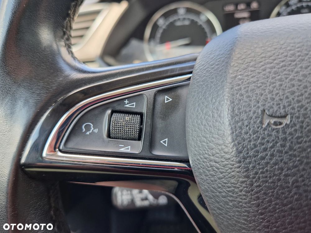 Skoda Superb 2.0 TDI Style - 26