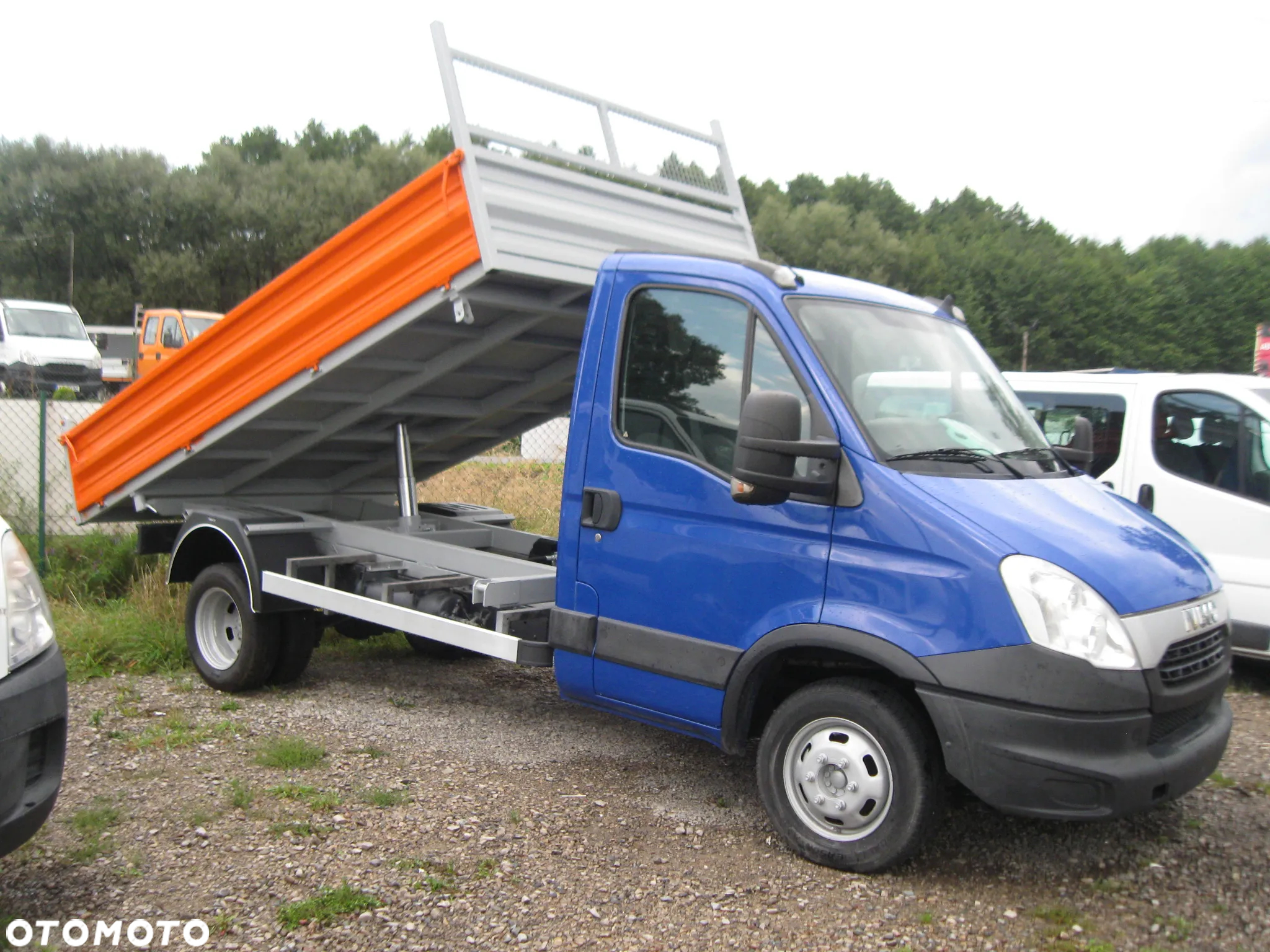 Iveco DAILY 35C15. DOKA 7- OSÓB + WYWROTKA--KIPER NA 3- STRONY - 35