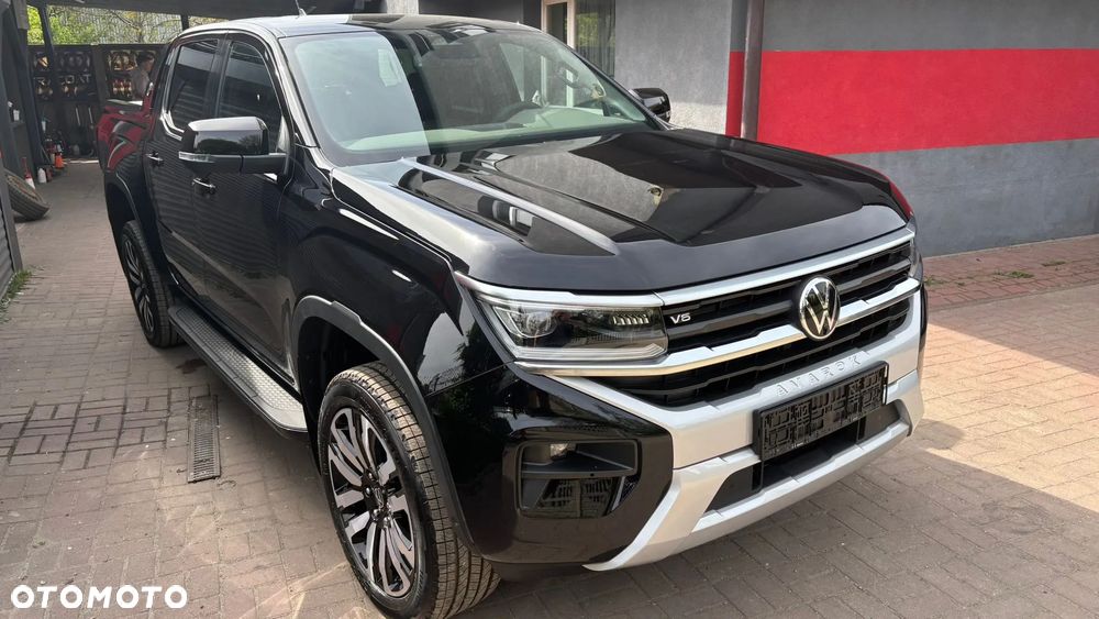 Volkswagen Amarok - 1