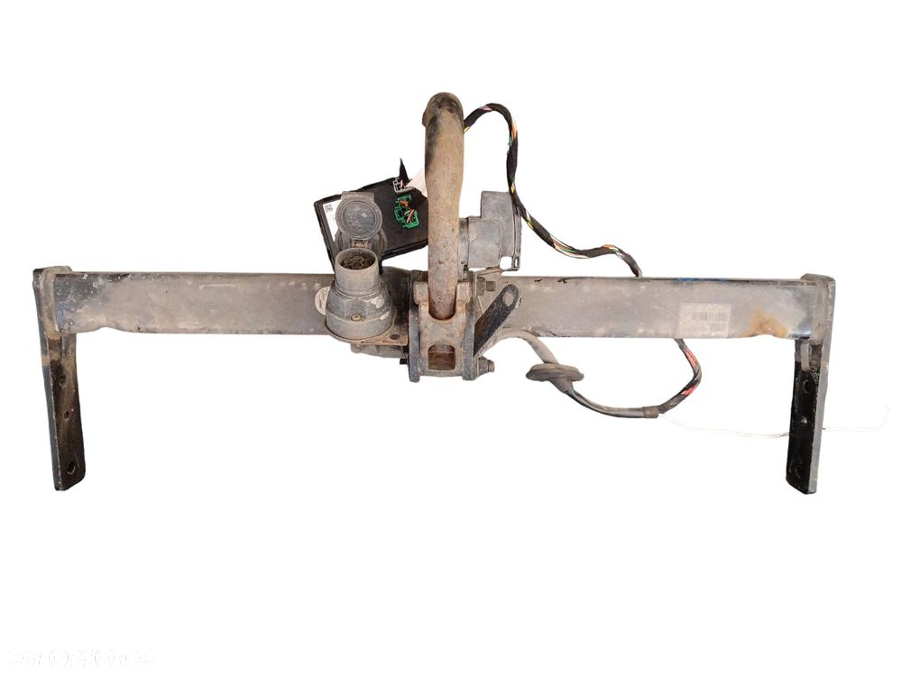 HAK HOLOWNICZY VOLVO V40 II (2012-2016) 2.0 D2 120KM 530205 - 2