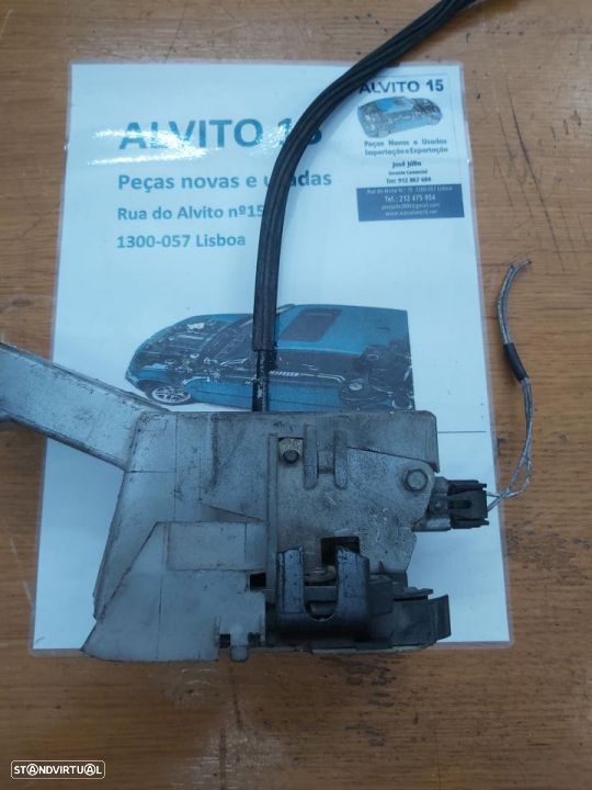 Fechadura direita Renault Clio 2 3p - 2