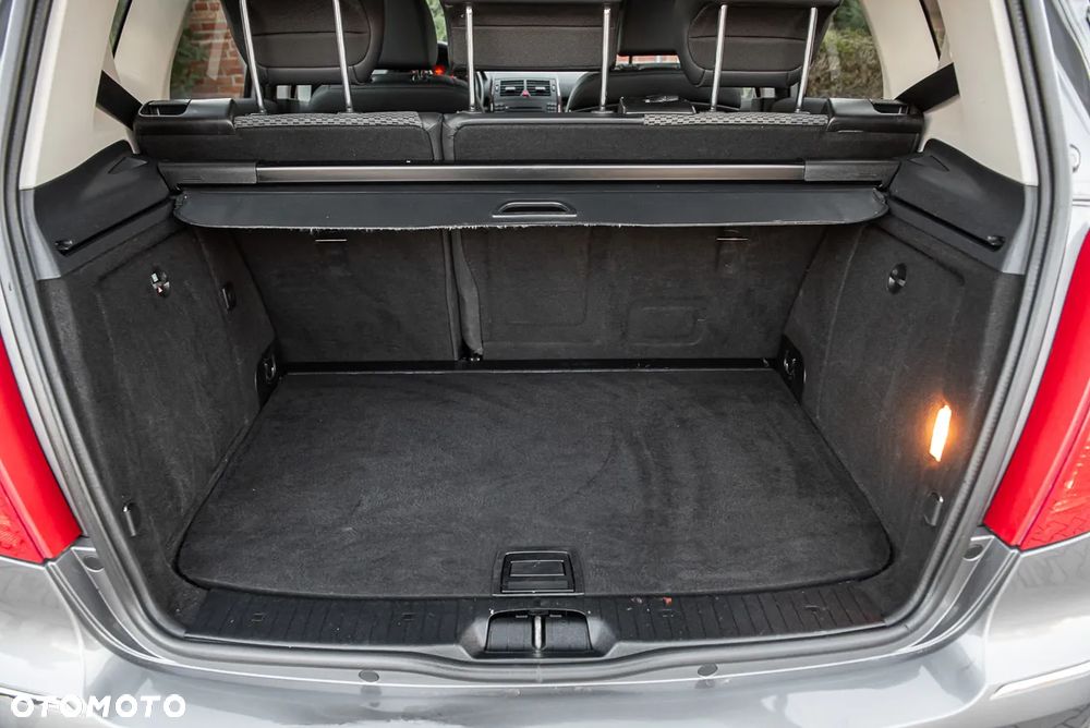 Mercedes-Benz Klasa A 180 CDI Autotronic Avantgarde DPF - 24