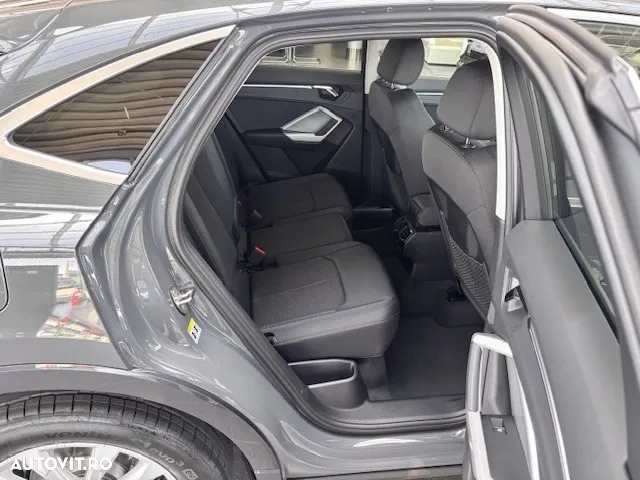 Audi Q3 Sportback 1.5 35 TFSI S tronic Basic - 11