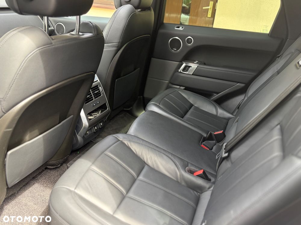 Land Rover Range Rover Sport D300 (SDV6) Autobiography Dynamic - 9
