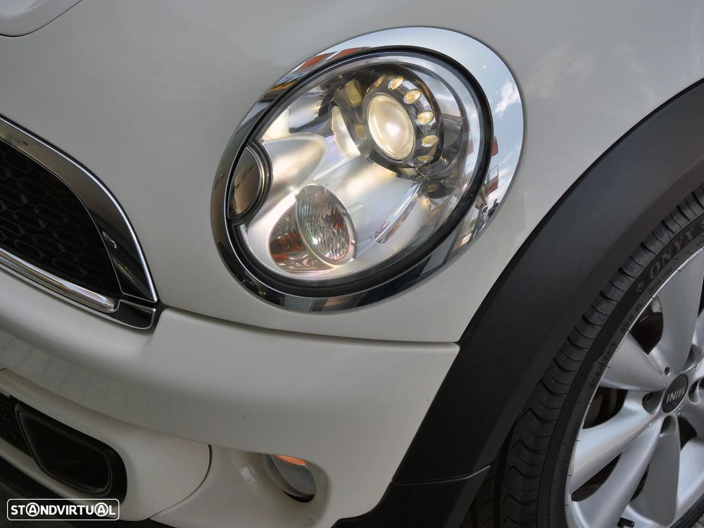 MINI 3 Portas Cooper S - 12
