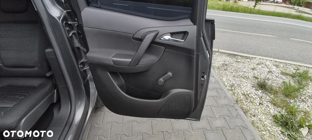 Opel Meriva 1.4 Active - 21