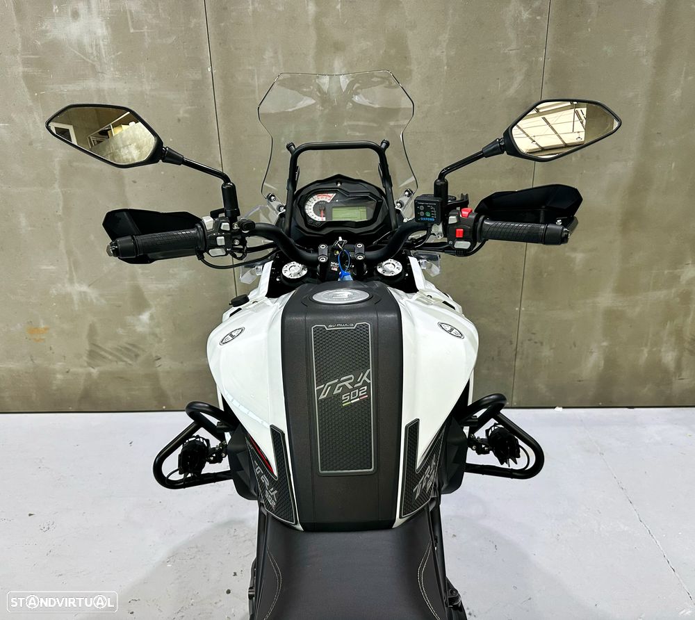Benelli TRK 502 X - 14