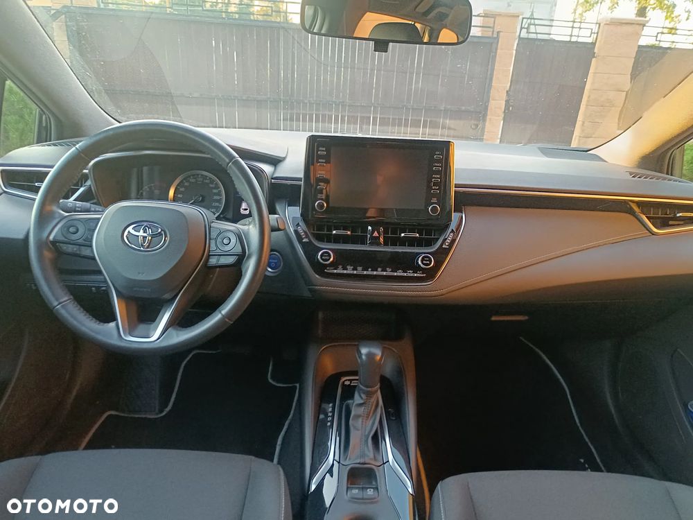 Toyota Corolla 1.8 Hybrid GPF Comfort - 27
