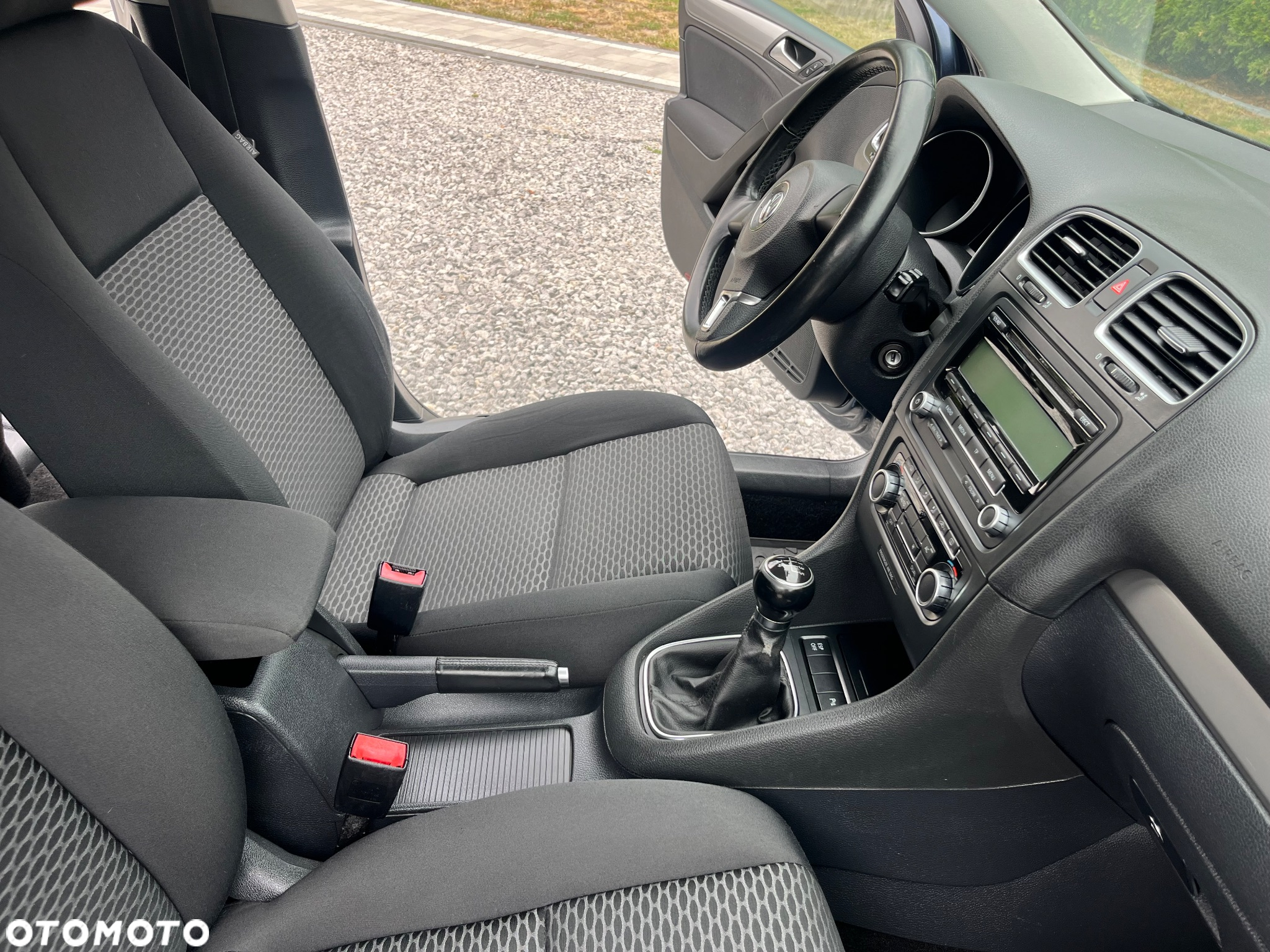 Volkswagen Golf VI 1.6 Highline - 35