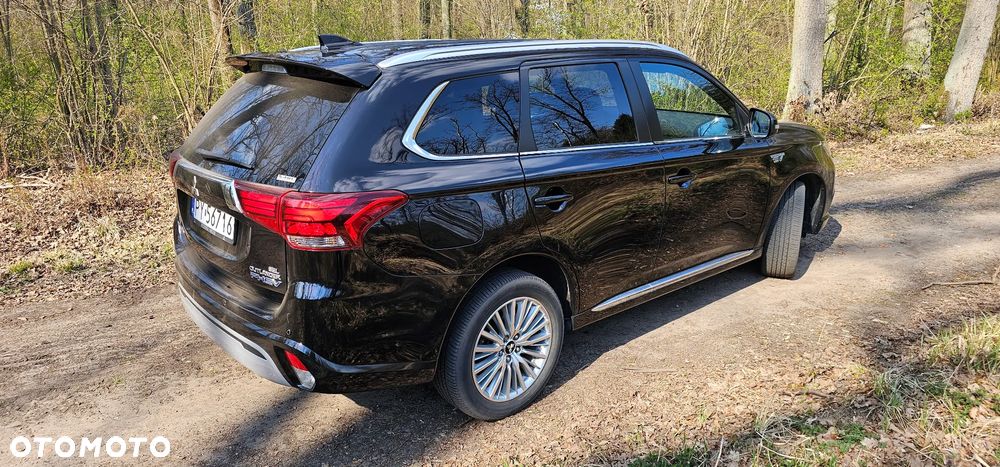 Mitsubishi Outlander 2.0 4WD - 4