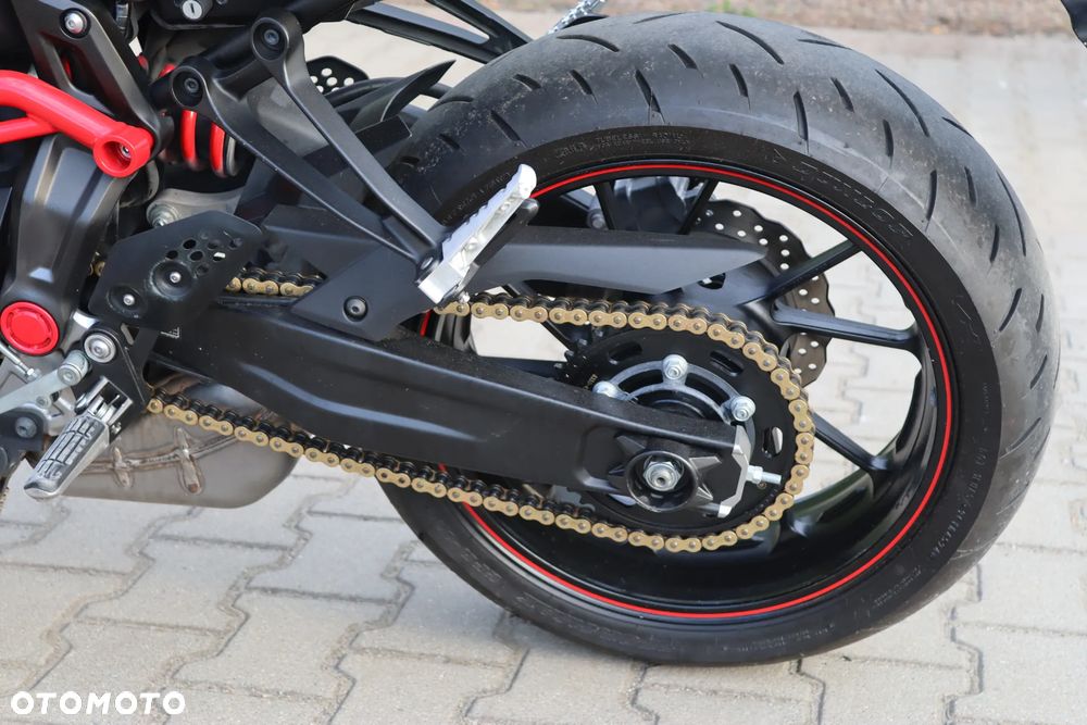 Yamaha MT - 13