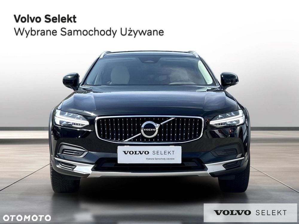 Volvo V90 Cross Country - 9