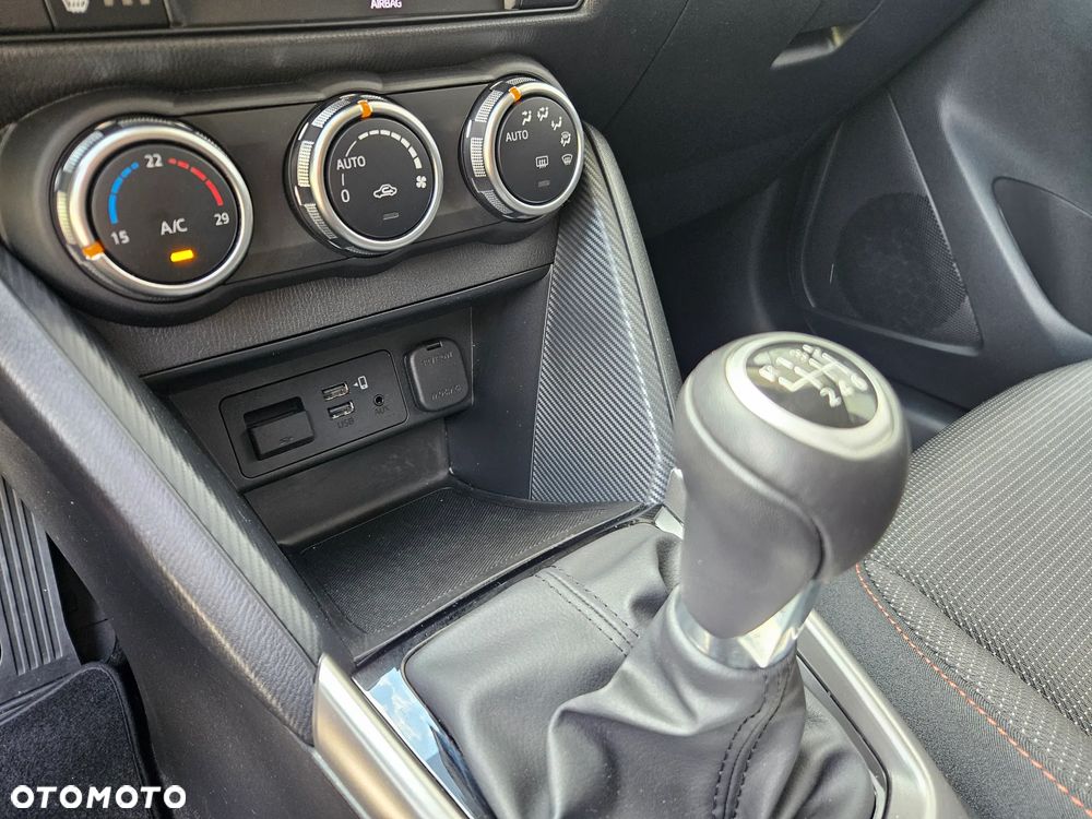 Mazda 2 SKYACTIV-G 90 Red Edition - 21