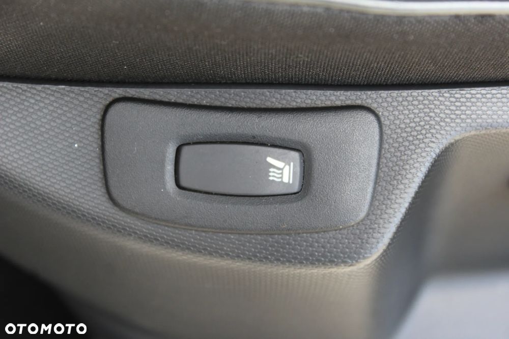 Renault Captur TCe 120 EDC Helly Hansen - 39