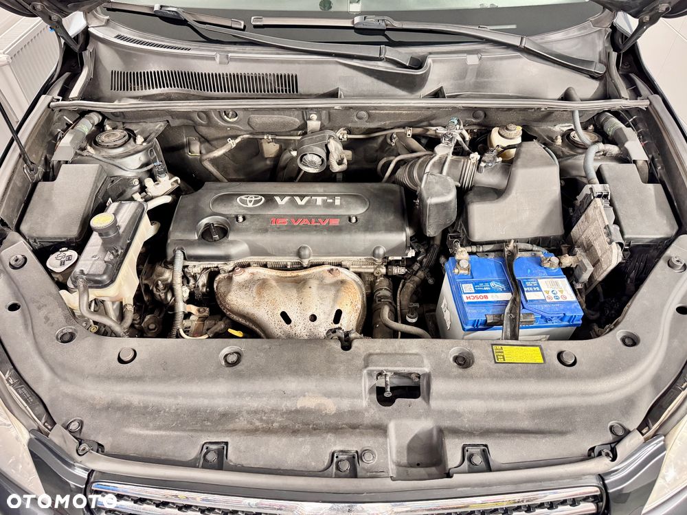 Toyota RAV4 2.0 4x4 Automatik Sol - 32