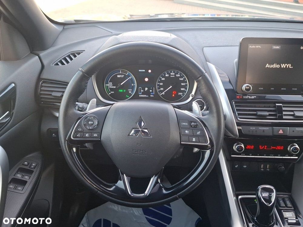 Mitsubishi Eclipse Cross - 9