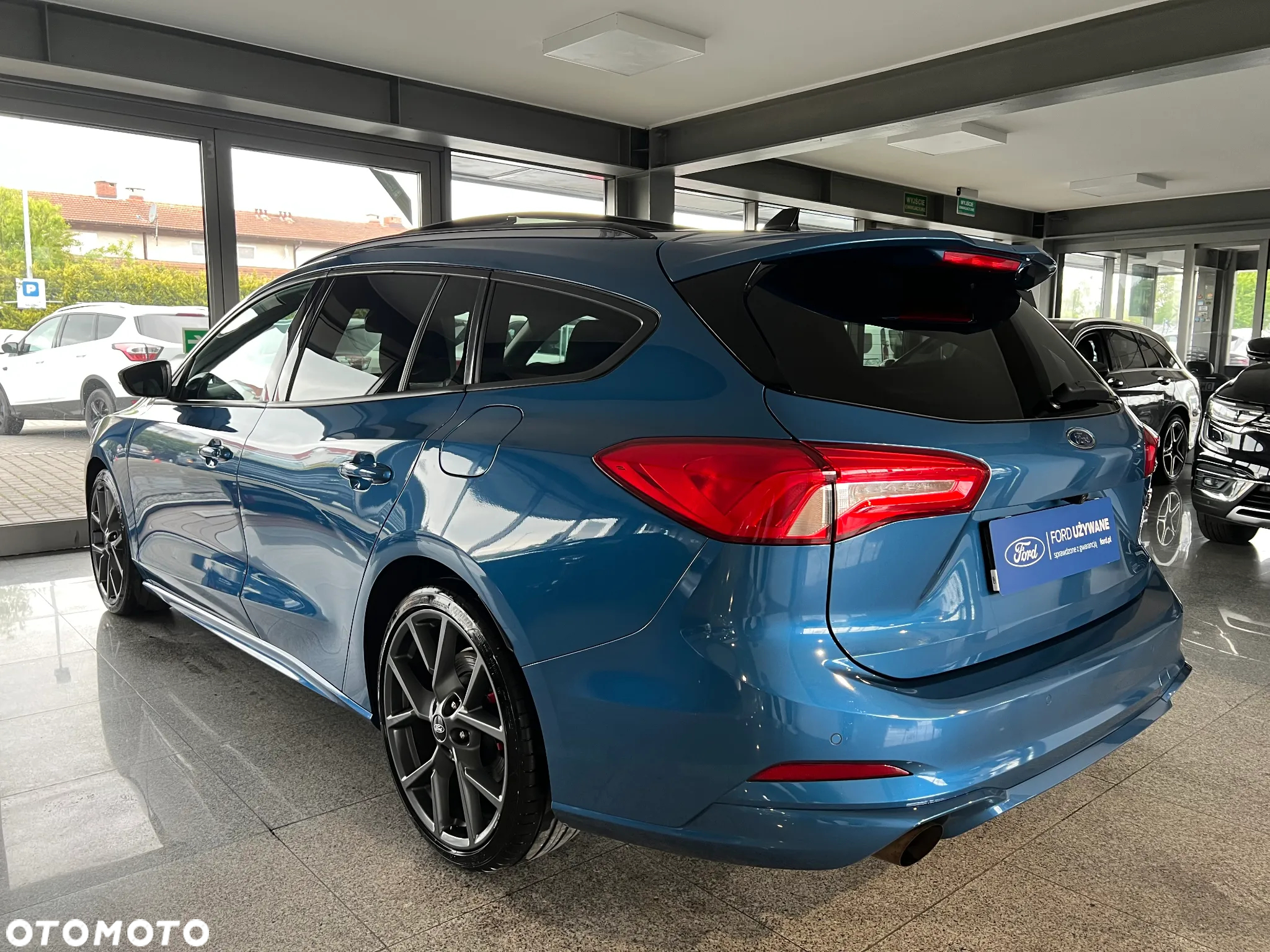 Ford Focus 2.3 EcoBoost ST X - 11