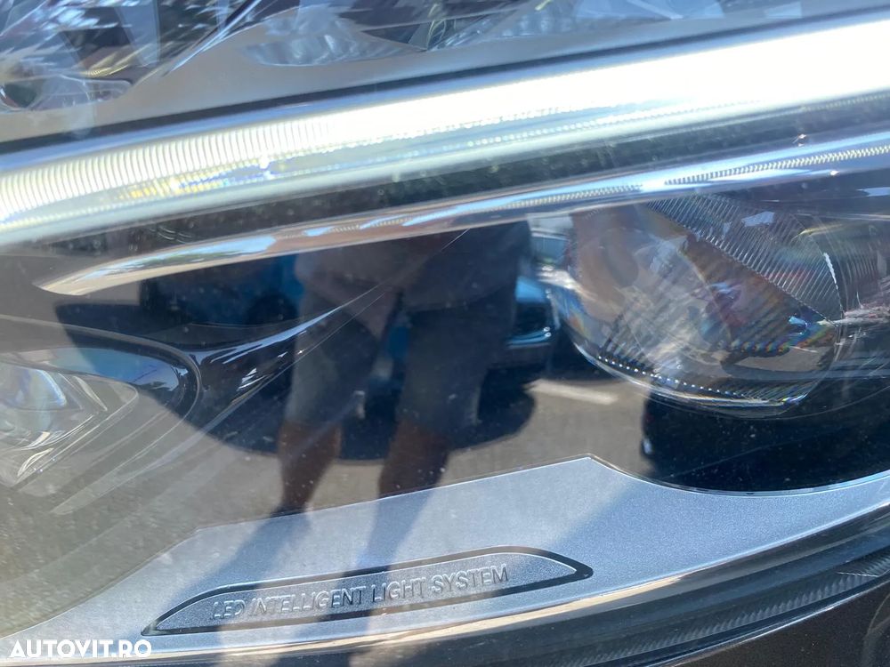 Mercedes-Benz V 250 (BlueTEC) d lang 4Matic 7G-TRONIC - 24