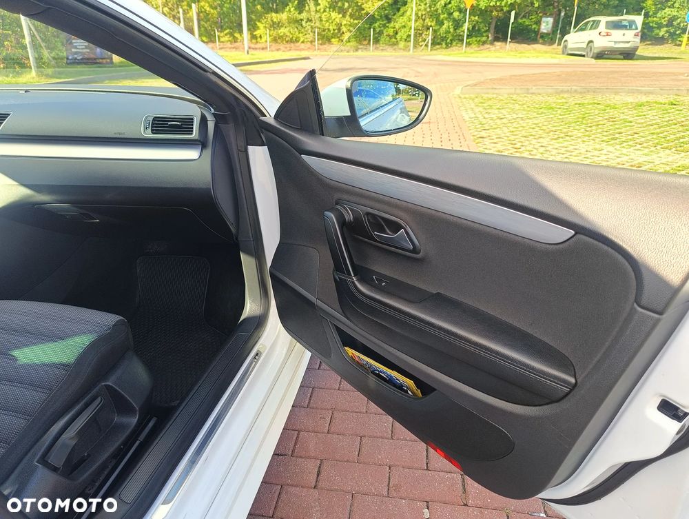 Volkswagen CC 2.0 TDI DPF BMT DSG - 14