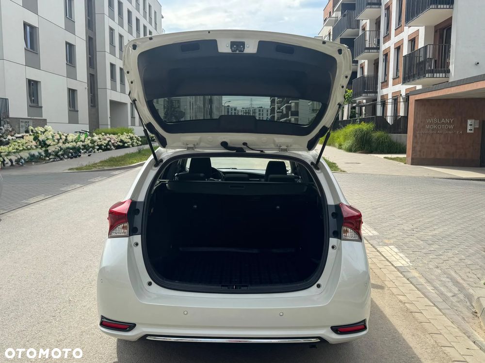 Toyota Auris 1.4 D-4D Premium Comfort - 10