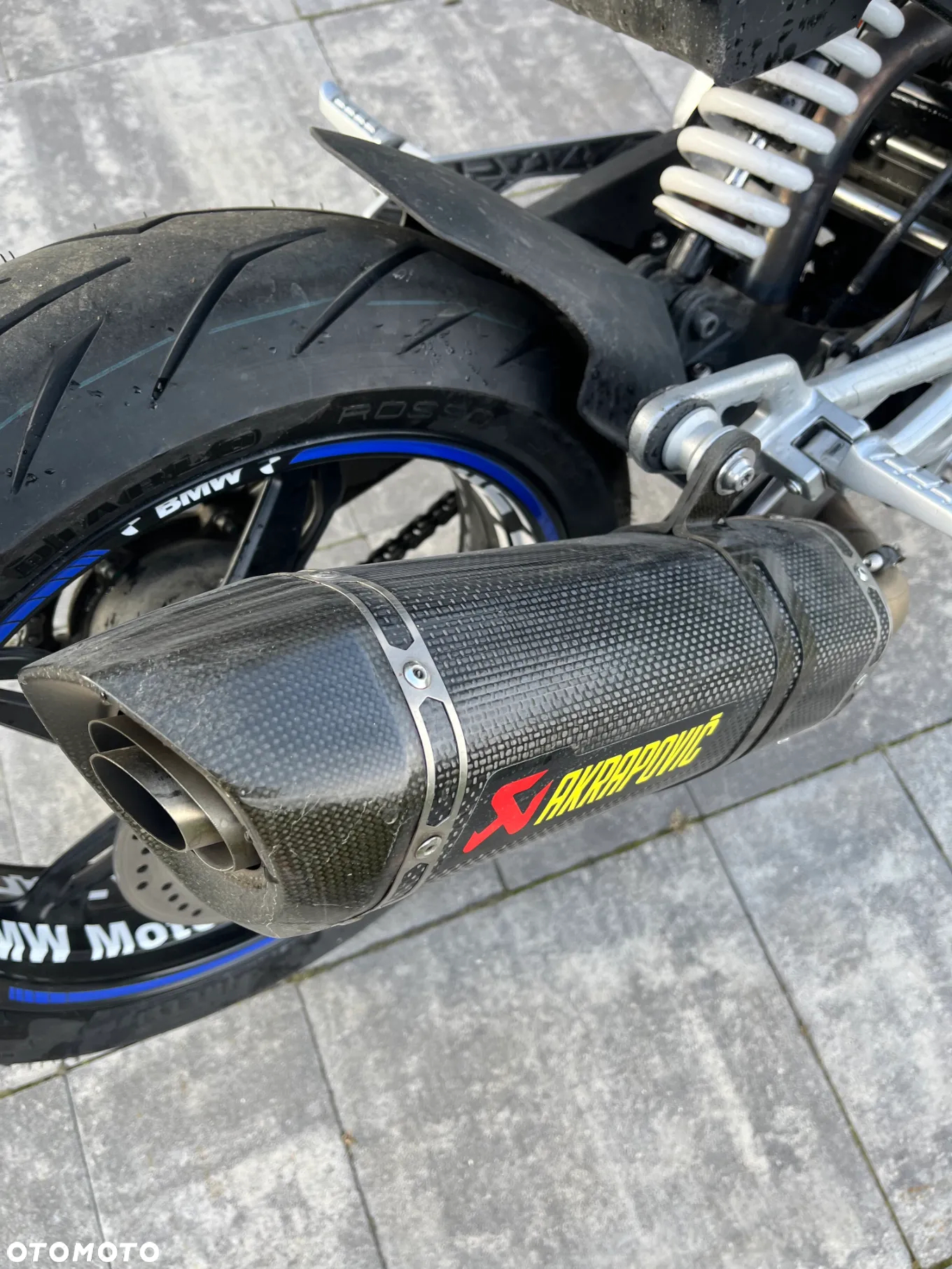 BMW G - 7