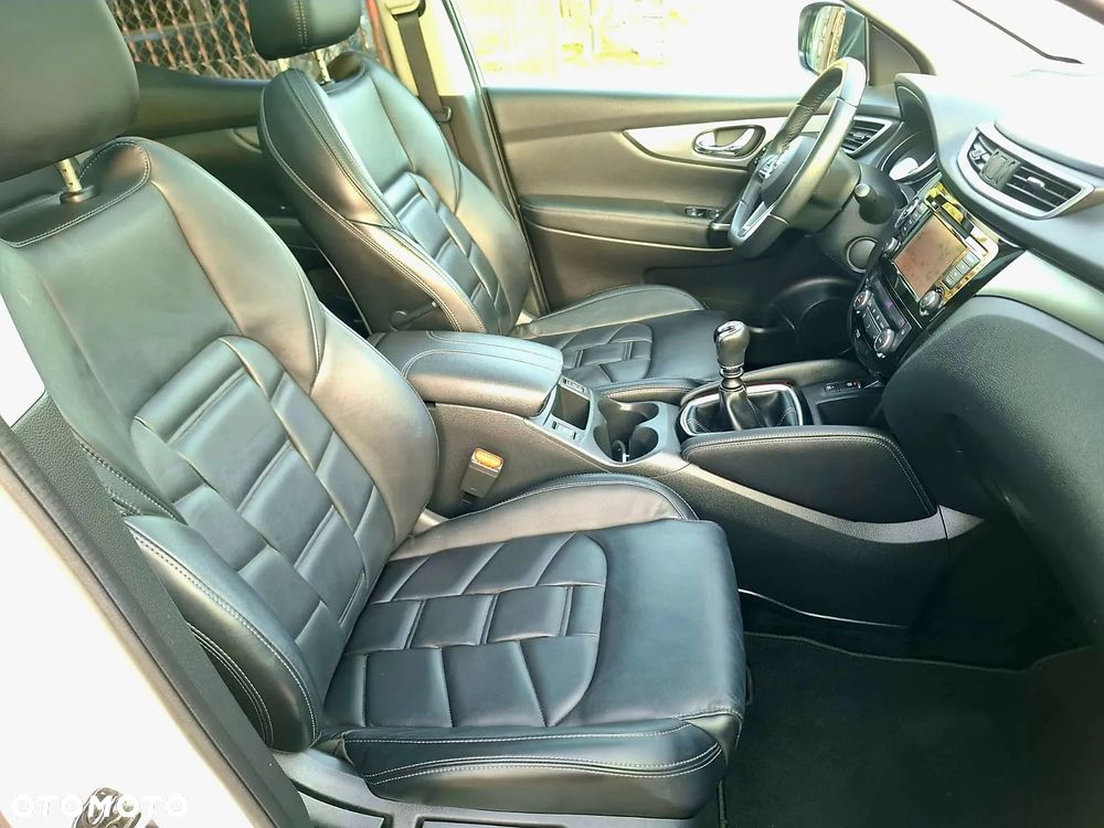 Nissan Qashqai 1.3 DIG-T MHEV N-Connecta - 14