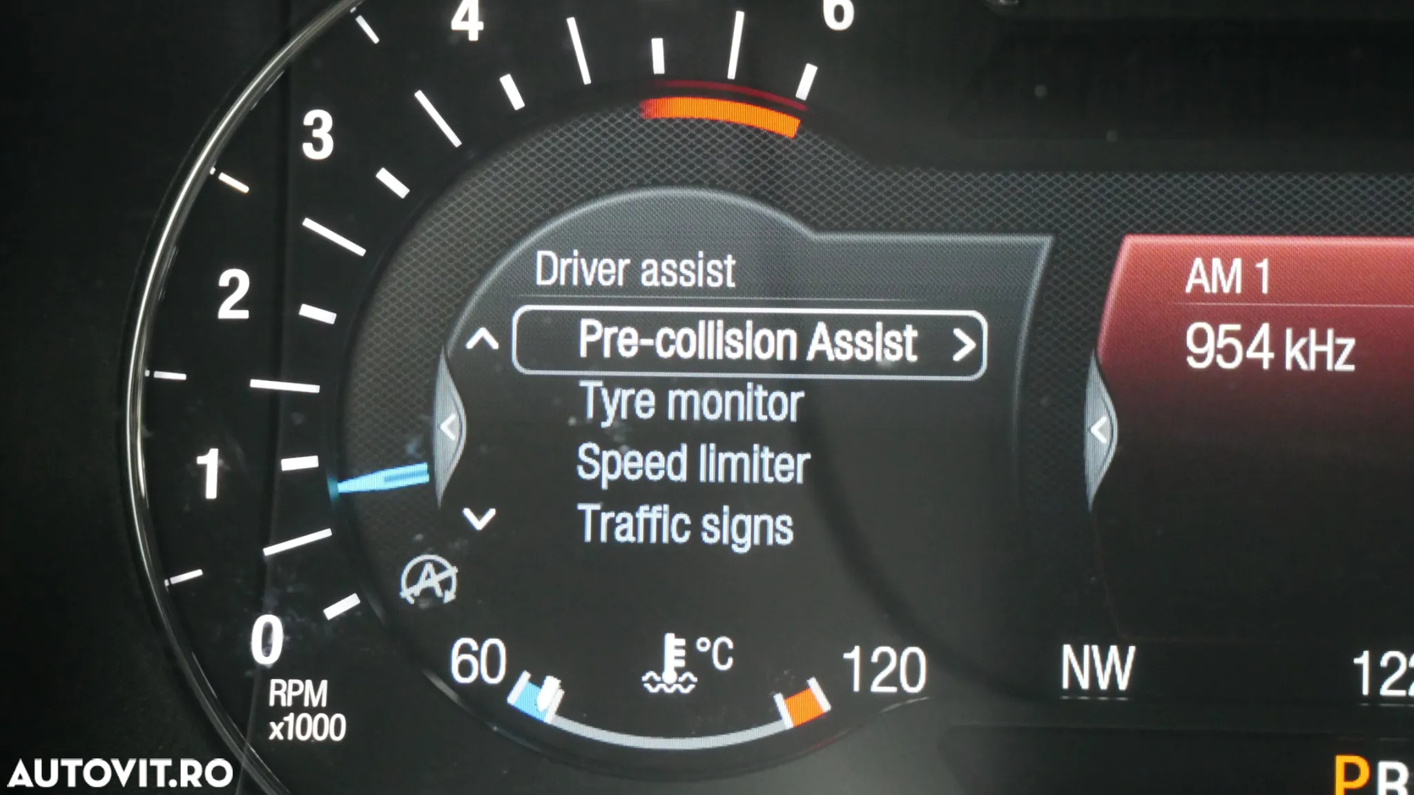 Ford Mondeo 2.0 EcoBlue Aut. ST-Line - 28