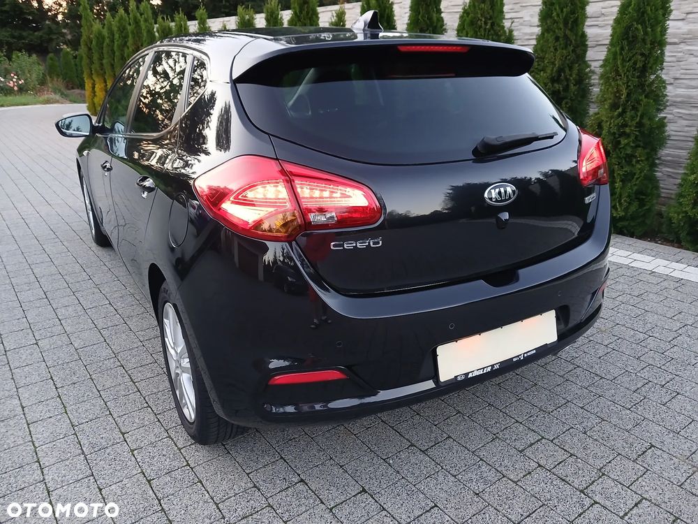 Kia Ceed 1.6 GDI Platinum Edition - 9