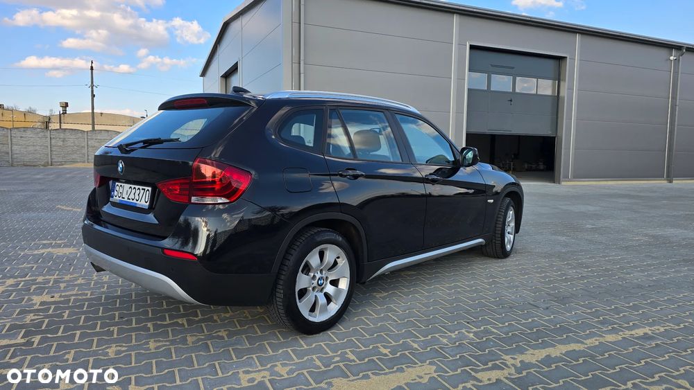 BMW X1 sDrive18i xLine - 6