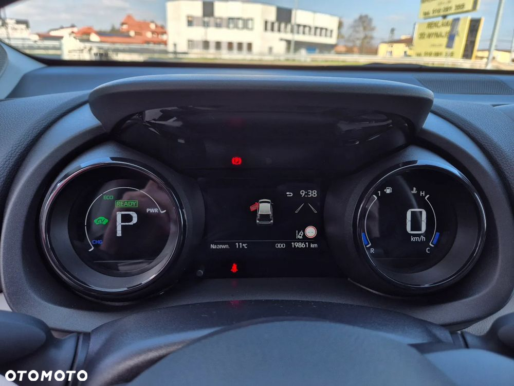 Toyota Yaris Hybrid 1.5 Executive - 8