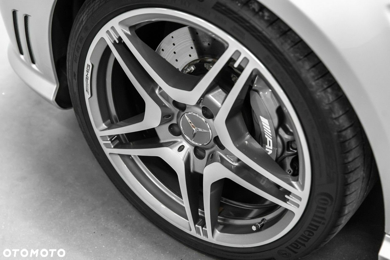 Mercedes-Benz Klasa E 63 AMG AMG Speedshift 7G-MCT - 16