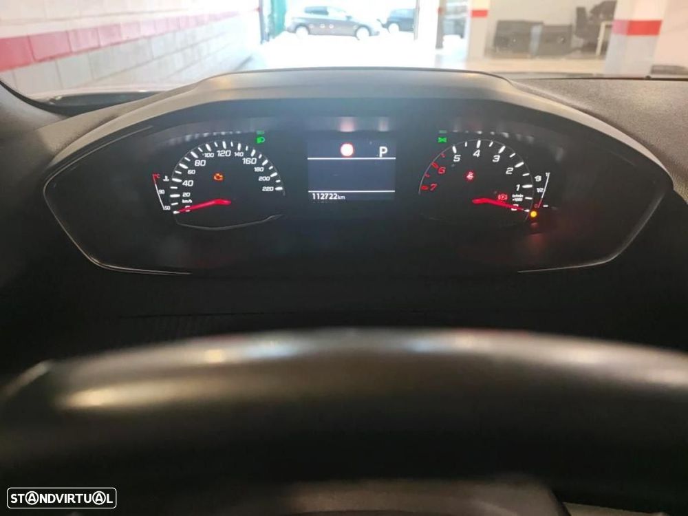 Peugeot 2008 1.5 BlueHDi Active Pack EAT8 - 7