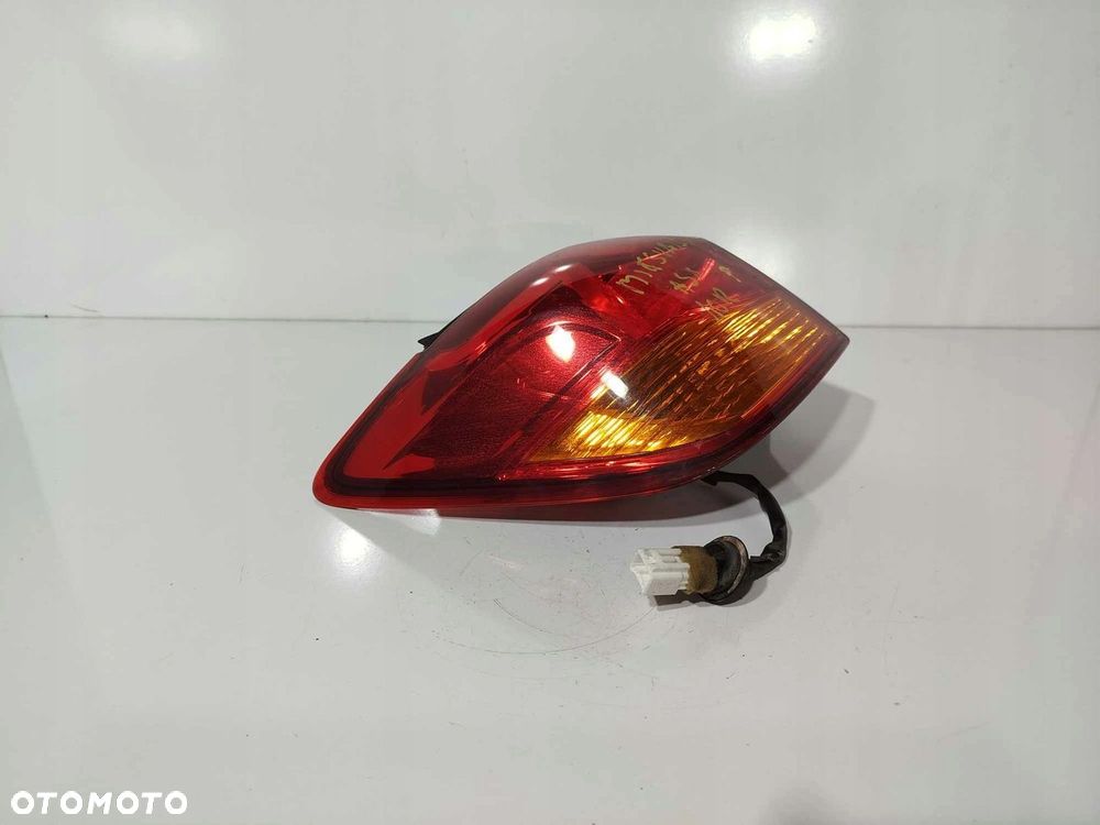 LAMPA LEWA TYLNA MITSUBISHI ASX 10-19 - 2