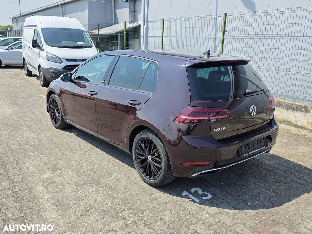 Volkswagen Golf 1.5 TSI ACT Sound - 3