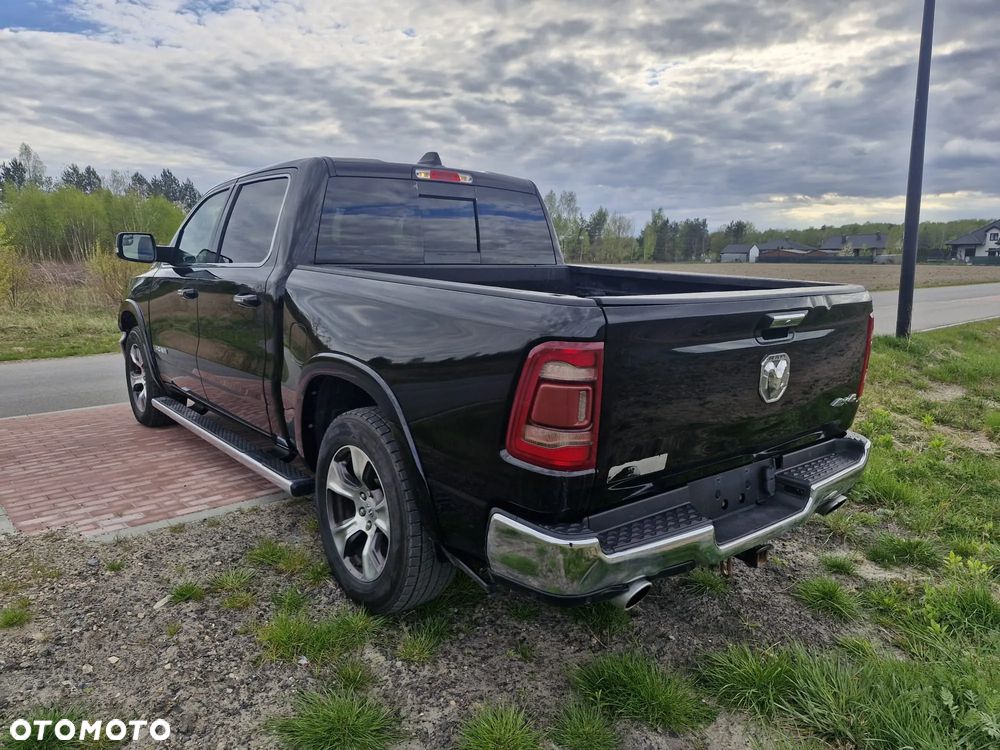 RAM 1500 Crew Cab Shortbed Laramie - 3