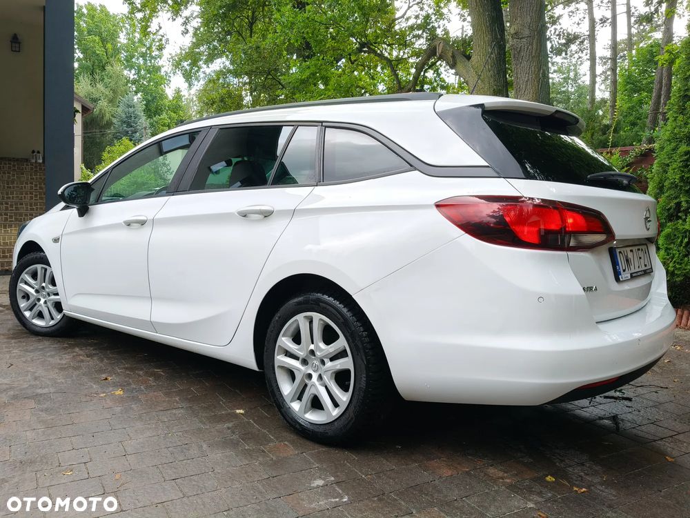 Opel Astra 1.2 T Edition S&S - 5